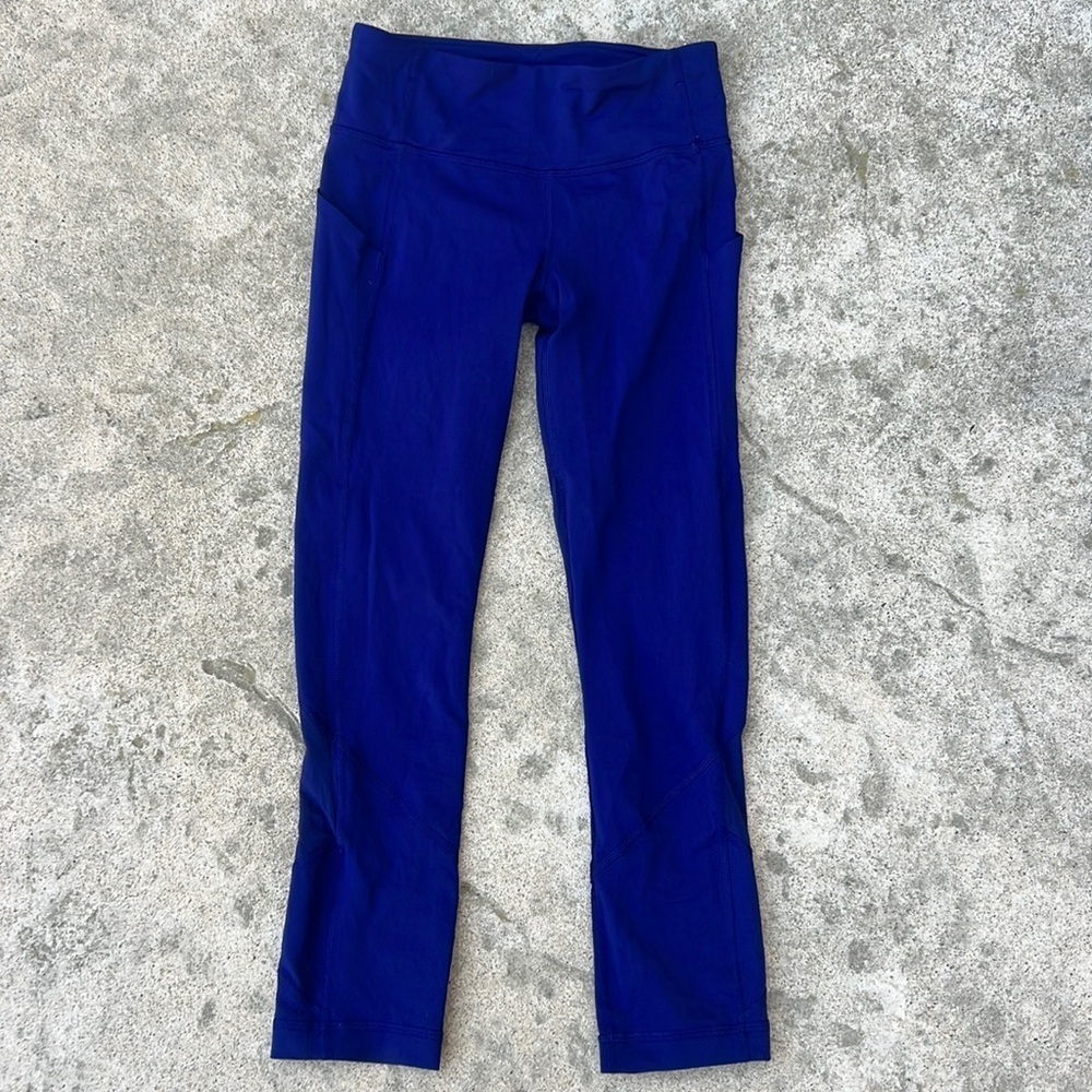 Lululemon Women's Run Inspire Navy Blue Cropped Leggings Size 2